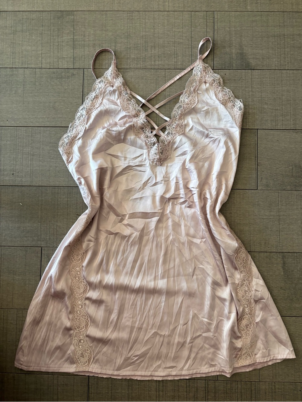 Vintage Coquette Girl Style Lace-Trim Satin Chemise Slip in Blush